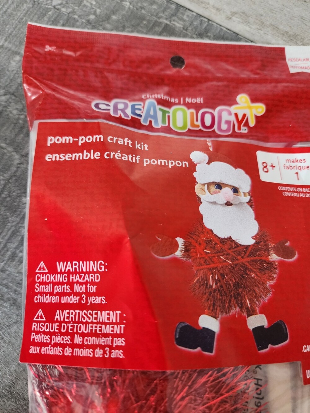 Santa Christmas Craft Kit - Creatology - Pom Pom Santa Kit Shelf- Sealed DIY NEW
